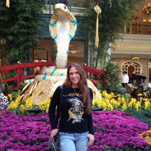 Meet Your Posher - Picture 7 of 8